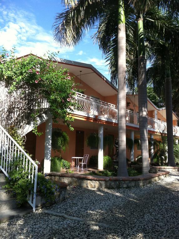 Palm Inn Hotel Port-au-Prince Zewnętrze zdjęcie